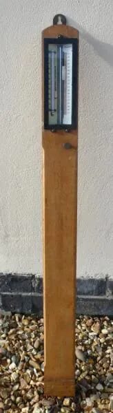 Barometer - 3744