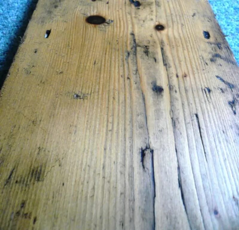 3 Lengths Victorian Reclaimed Pine Board - 3411