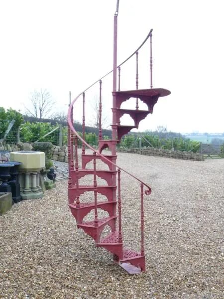 Original Reclaimed Cast Iron Spiral Staircase With 11 Steps - 3782