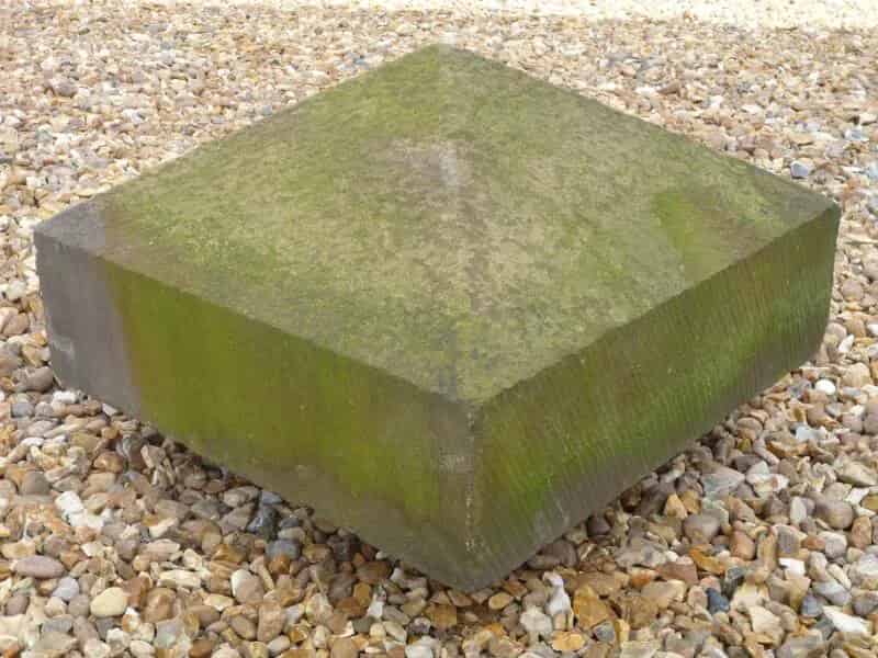 Stone Pier Capping 17" x 17" x 10.5"