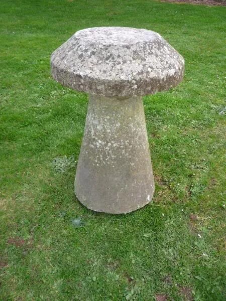 Victorian Antique Staddlestone - 3890