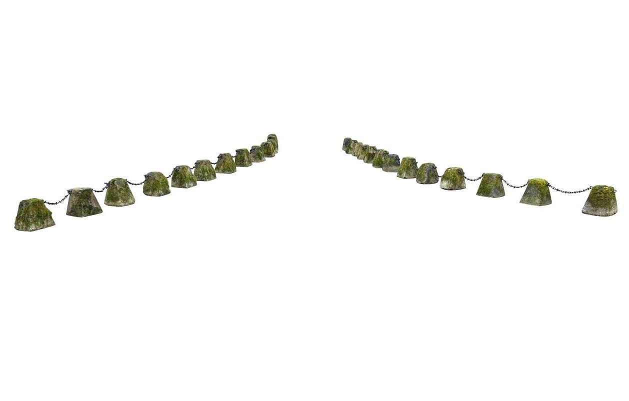 Set of 26 Reclaimed Driveway Bollards with Spiked Chains - 9567