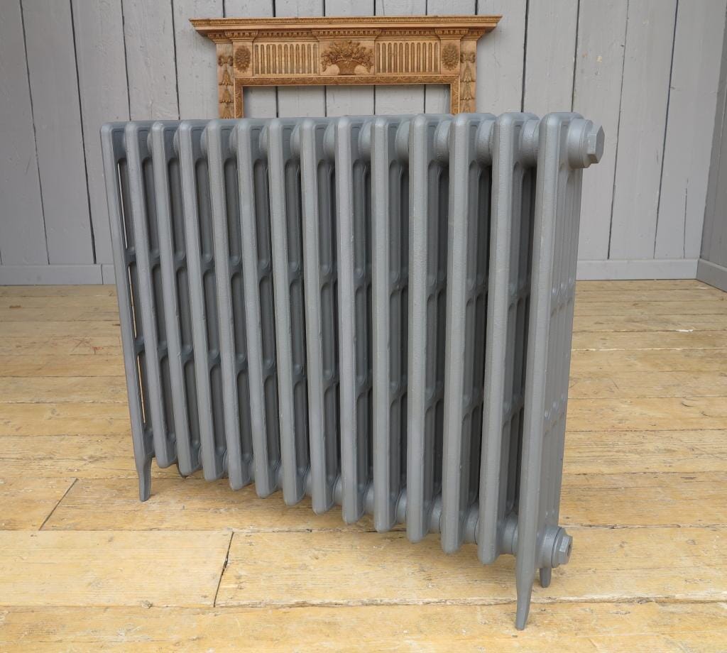 Victorian 4 Column 760mm Tall Cast Iron Radiator to Go 14 Sections Long - 760/14/Vict