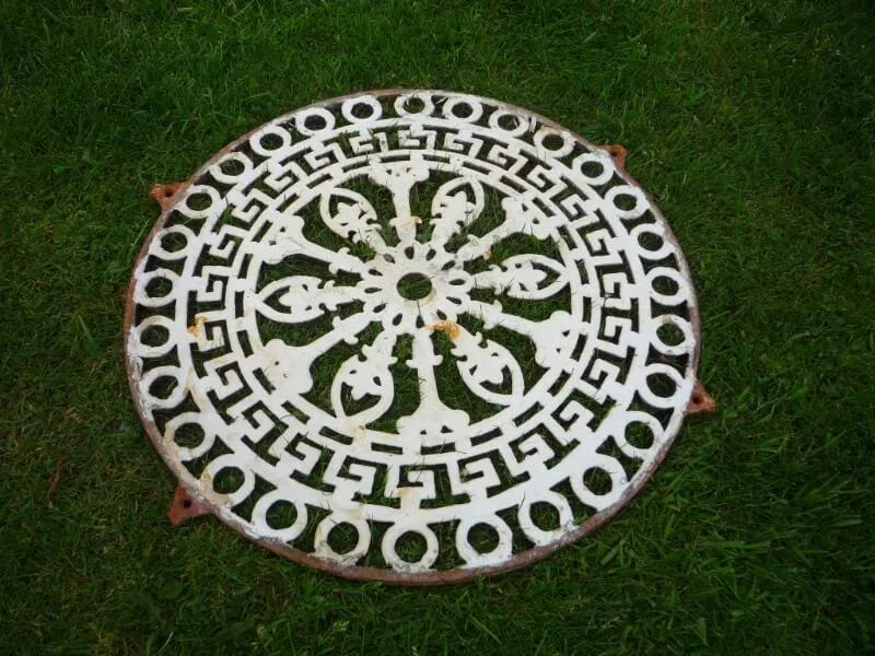 Antique Victorian Cast Iron Grilles - 4023