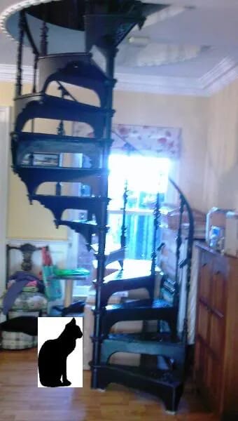 Original Antique 13 Step Cast Iron Spiral Staircase - 4042