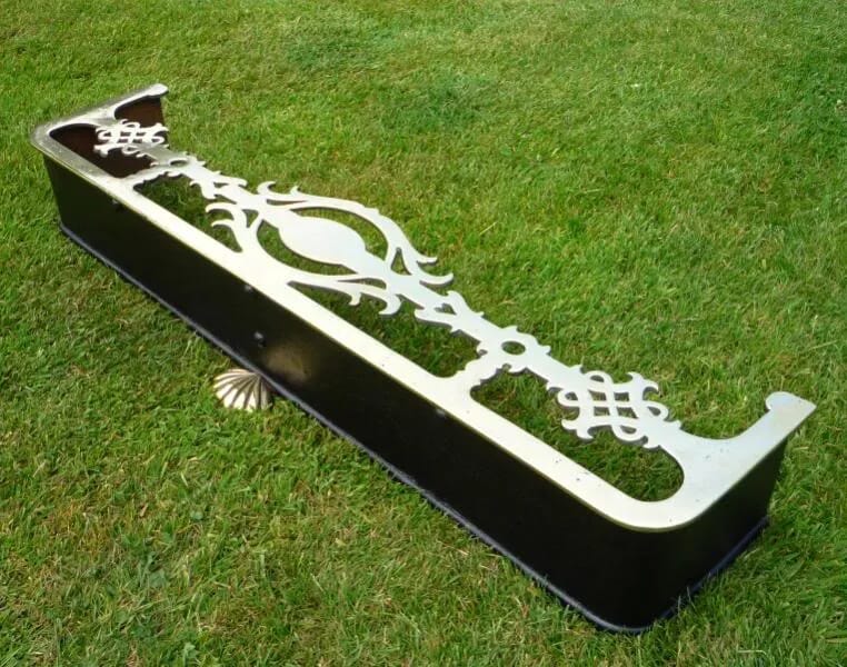 Antique Victorian Traditional Brass and Iron Range Fender - 4104