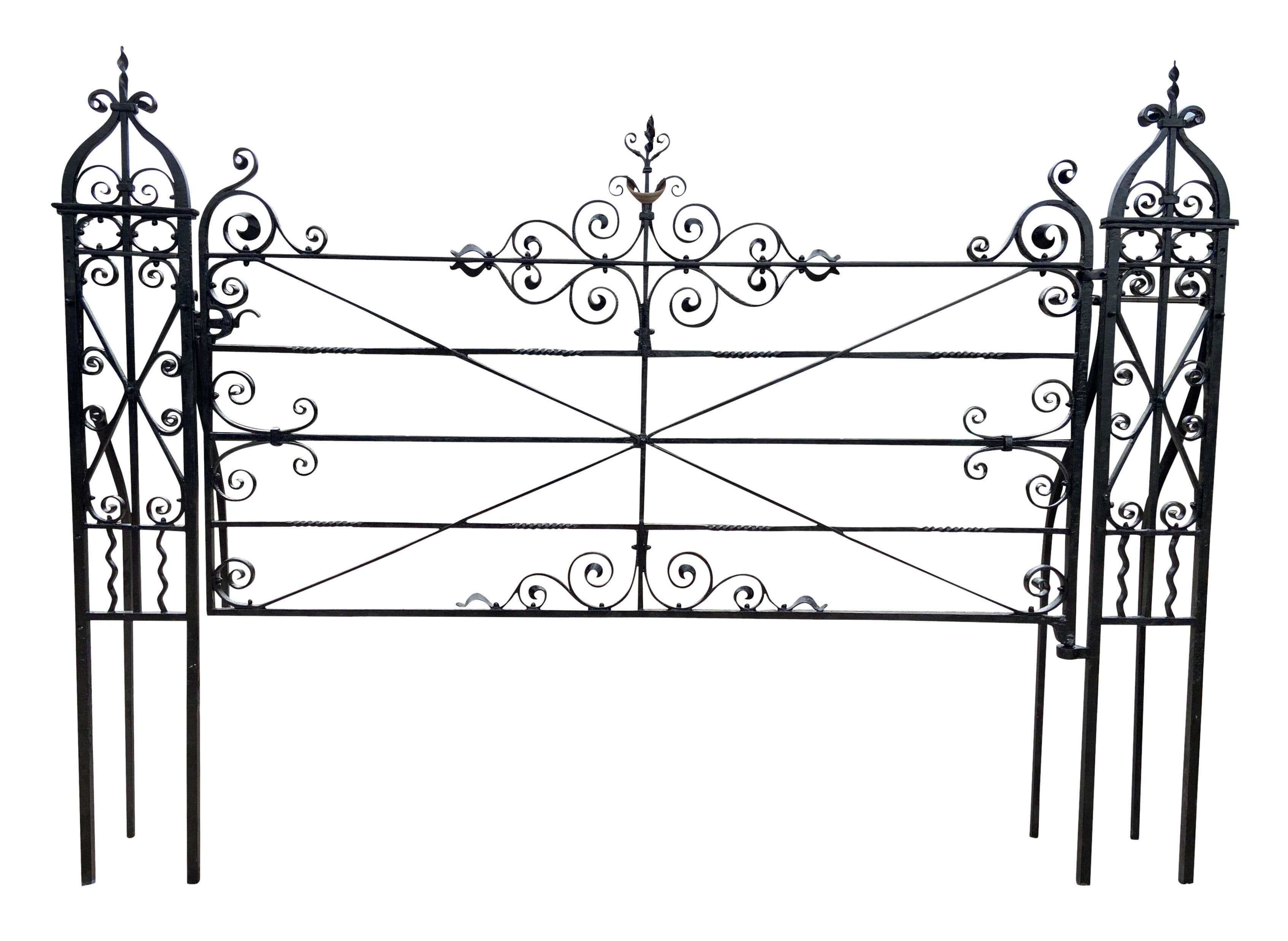 Early Victorian Substantial Estate Gate with Posts - 9256