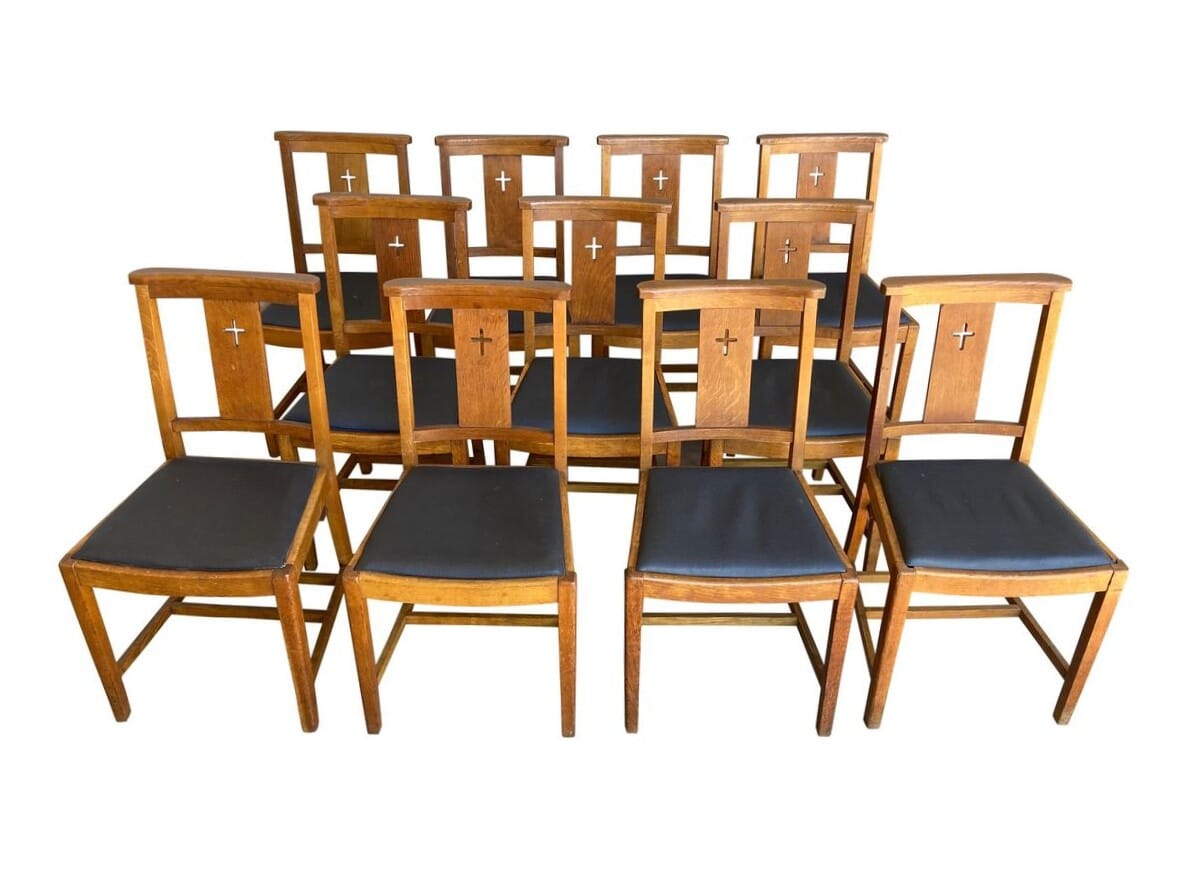Set of 11 Original Solid Oak Church Chairs - D1887