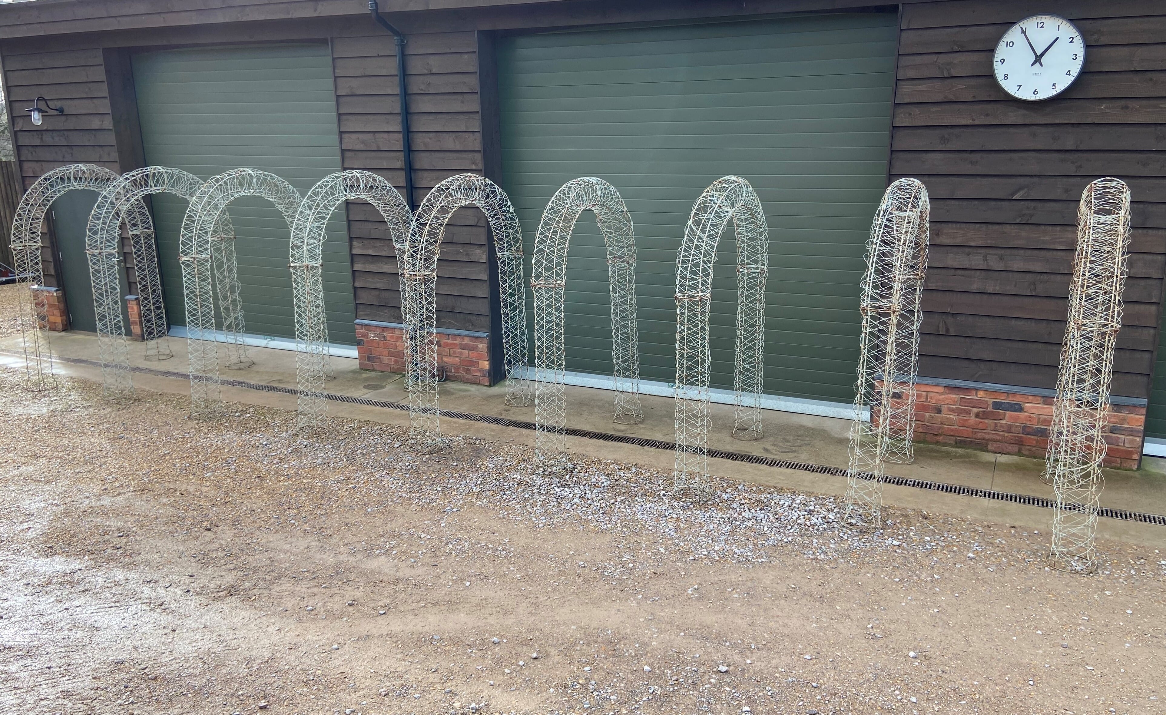 Vintage Outdoor Garden Arbours - Metal Archways - 9336
