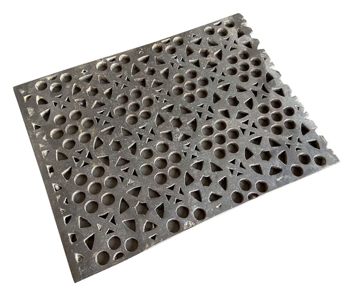 Antique Original Genuine Cast Iron Floor Grids / Grilles - 9627E