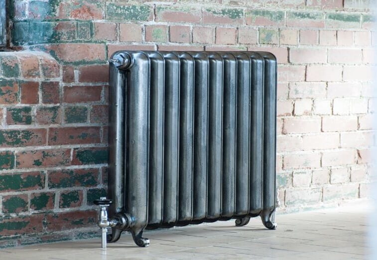 Arroll Duchess 590mm Tall Cast Iron Radiator - ADDU590