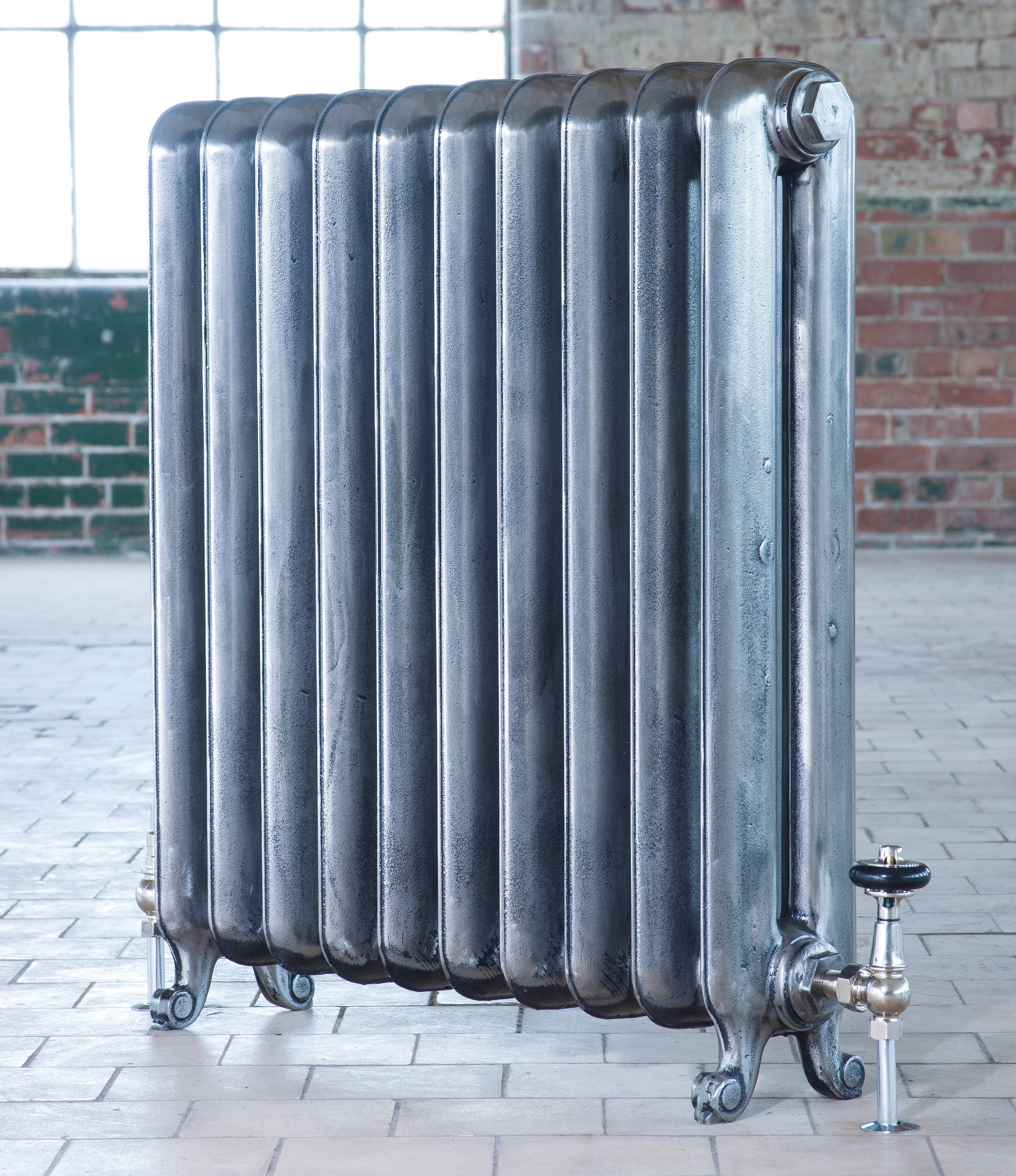 Arroll Duchess 790mm Tall Cast Iron Radiator - ADDU790
