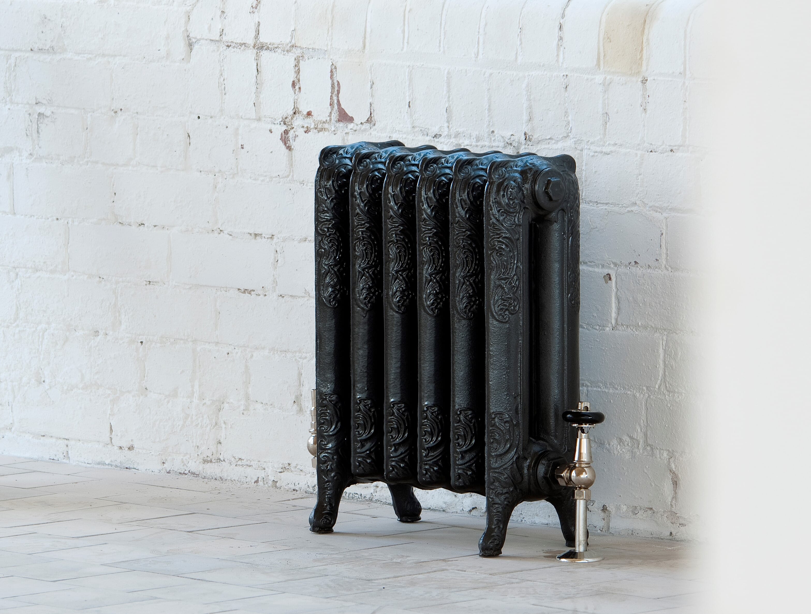 Arroll Parisian 510mm Cast Iron Radiator - APAR6