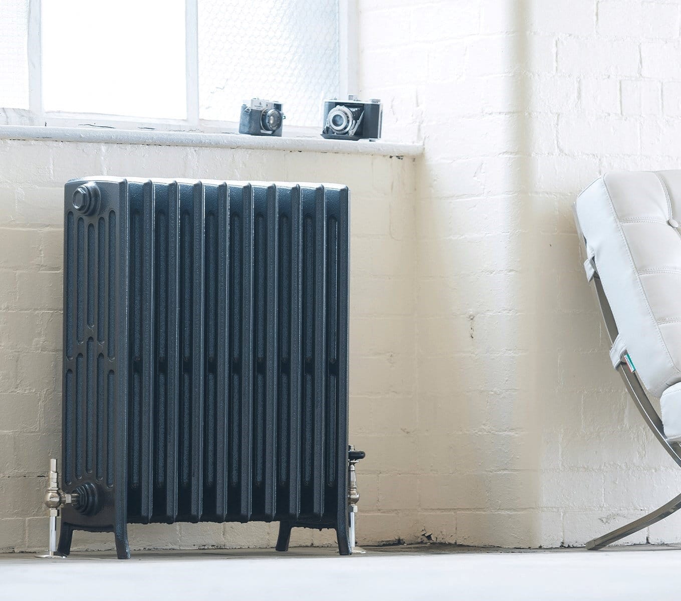 Arroll Edwardian 6 Column 760mm Tall Cast Iron Radiator - AE6760