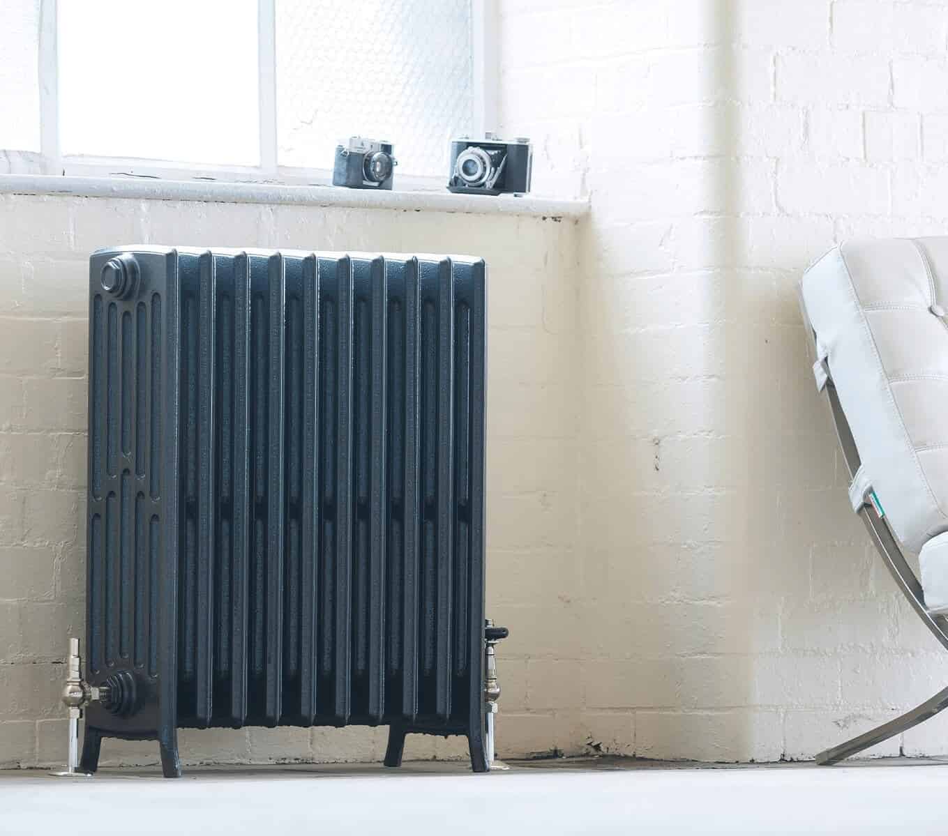 Arroll Edwardian 6 Column 760mm Tall Cast Iron Radiator
