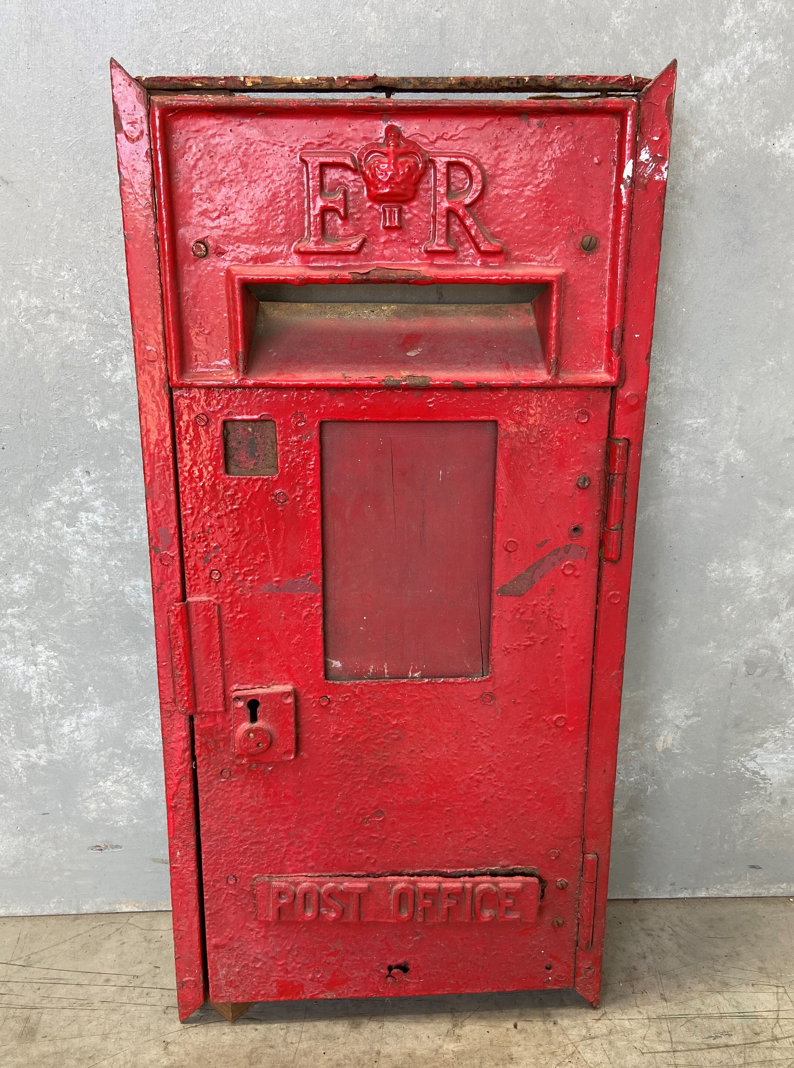 Antique Ludlow Wall Mounted Post Box Front - 9570