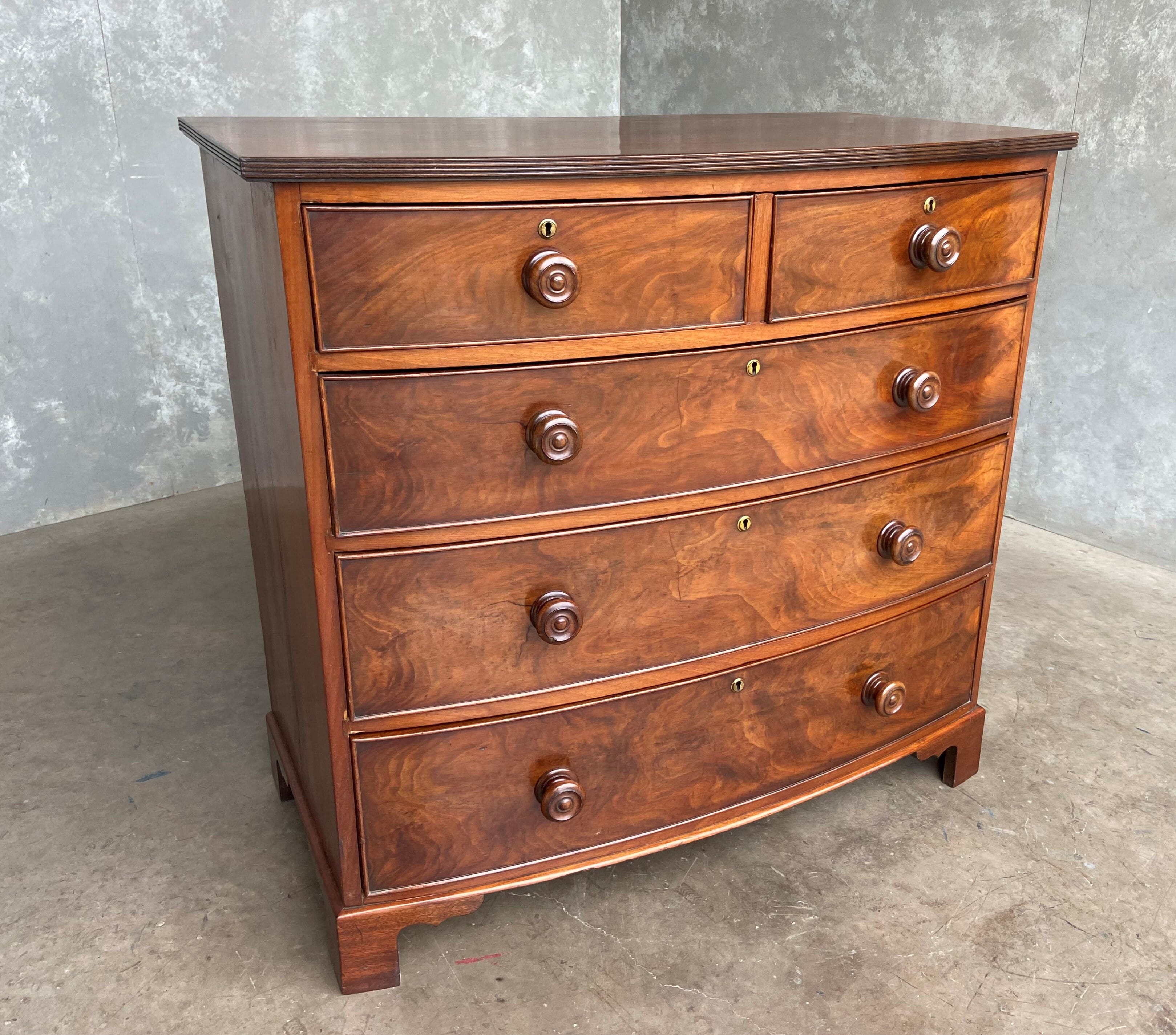 Antique Victorian Bow Fronted Mahogany Chest Of Drawers - D1993