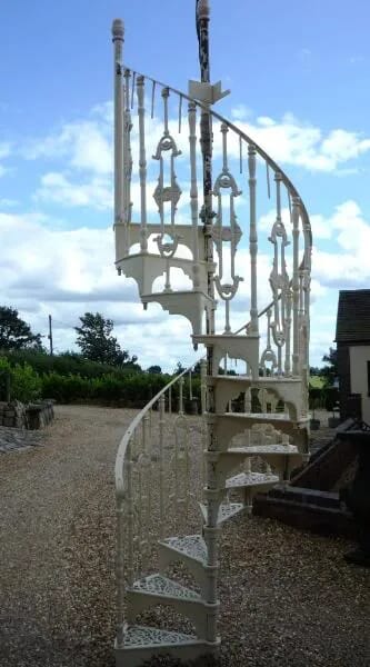 Antique Cast Iron Spiral Staircase with Large Balcony - 4063