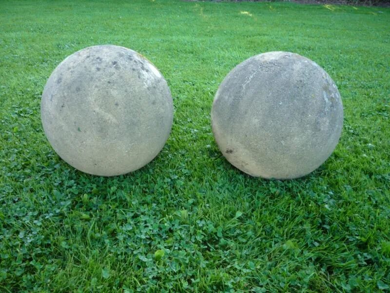 A pair of antique composition stone balls - 4224