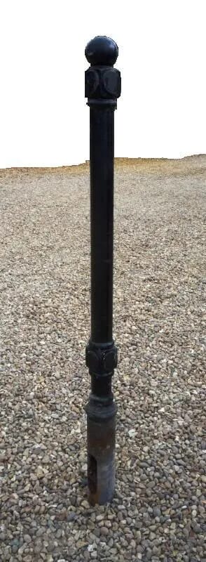 Antique cast iron driveway bollards - 4249