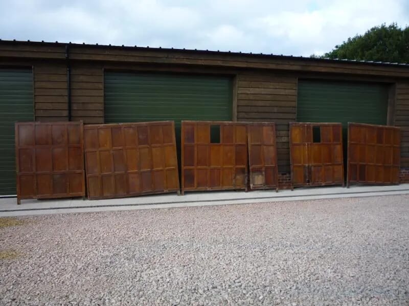 Quantity of antique solid oak reclaimed wall panelling - 4246