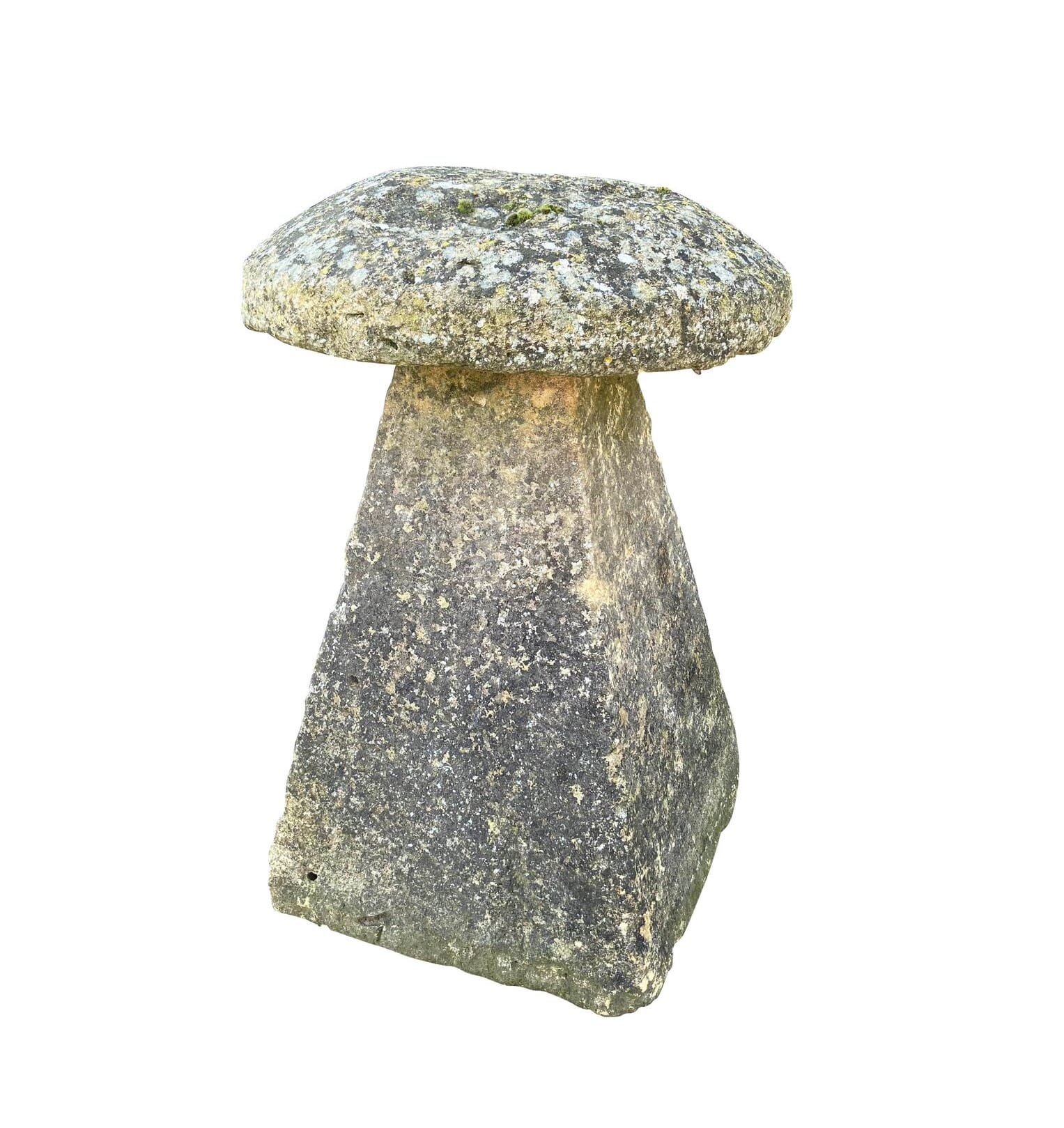 Antique Reclaimed Old Garden Solid Staddle Stone - 9818