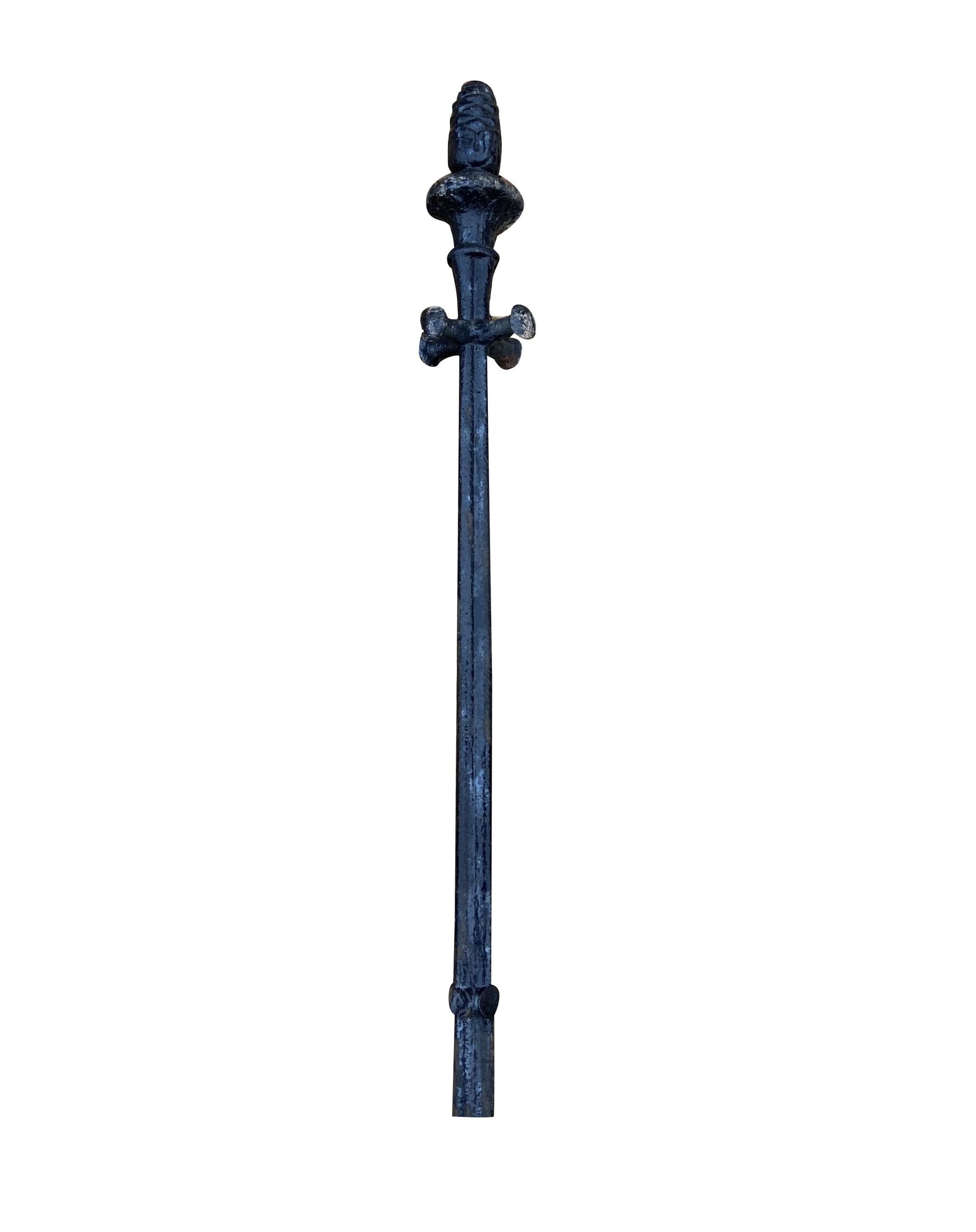 Original Victorian Cast Iron Garden Washing Line Pole - 9740d