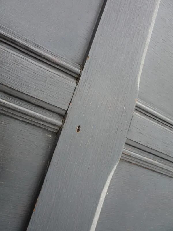 Antique reclaimed Oak wall panelling with skirting and top rail - 4267