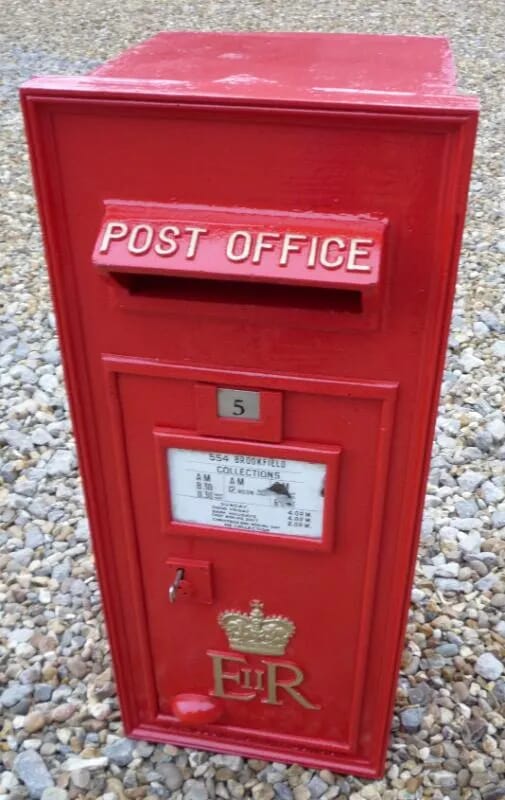 Salvaged Royal Mail ERII Red Wall Mounted Post Box - 4303