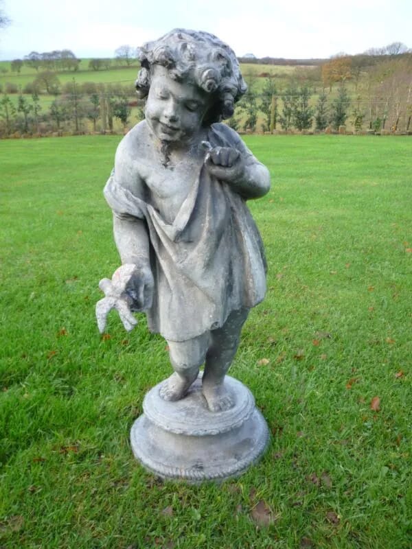 Antique lead statue of a young girl - 4308