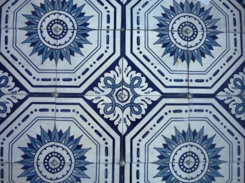 36 Minton Hollins 8" x 8" Victorian Blue and White Tiles - 1757/2445
