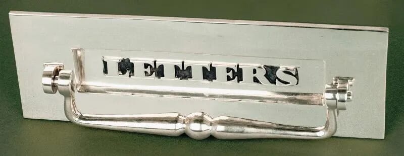 Classic Letter Plate With Clapper - LCyan