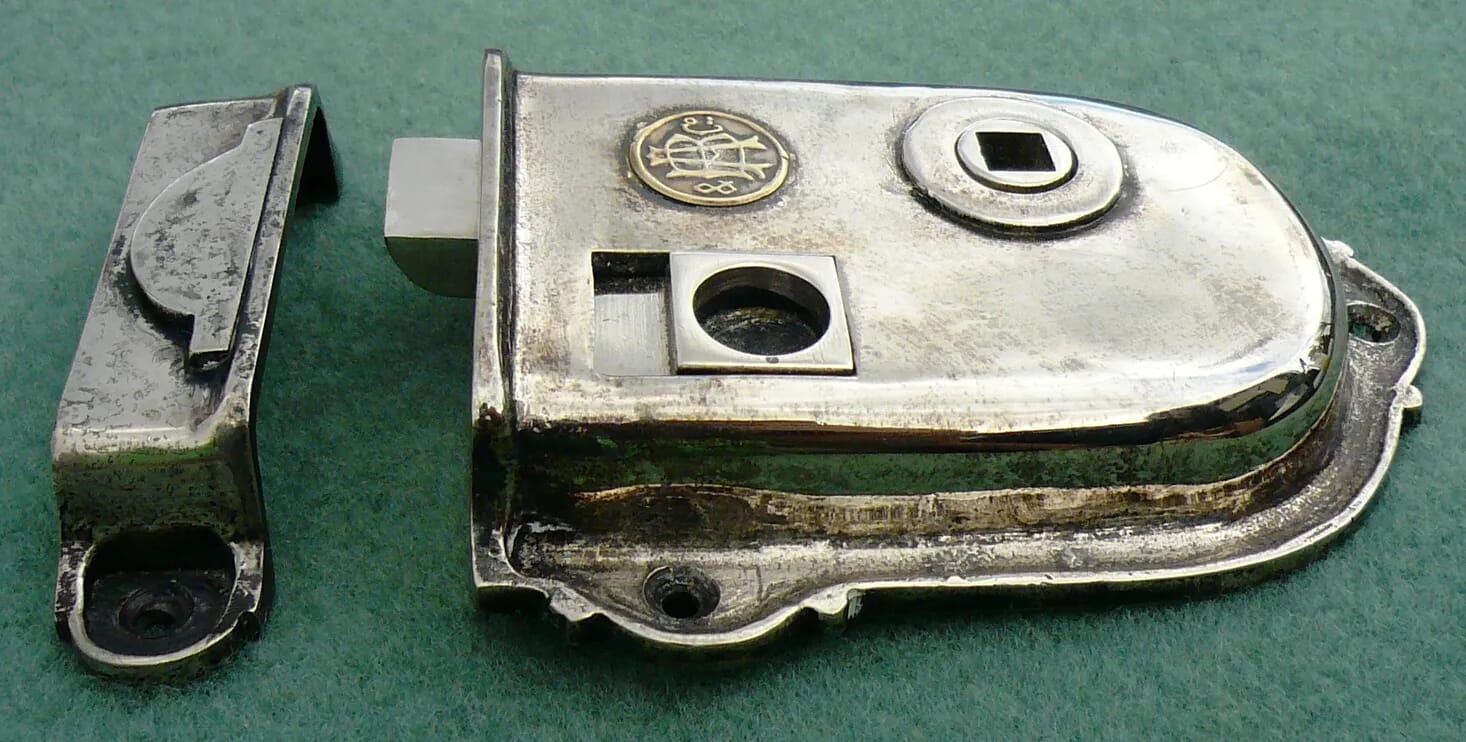 Cromwell Internal Door Rim Latch - rcan