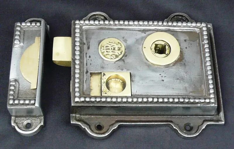 Regency Rim Latch - rri