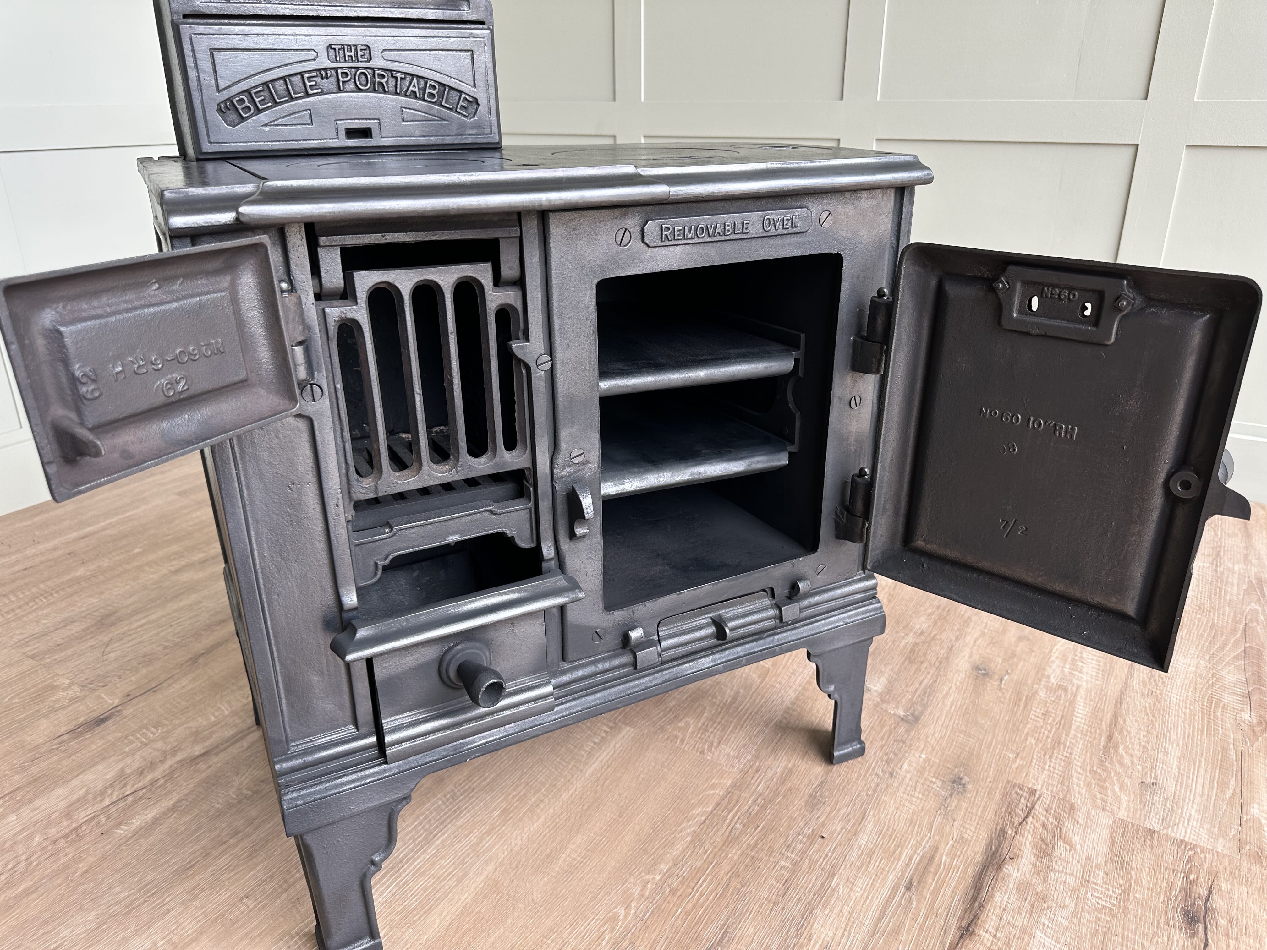 UKAA Have For Sale Antique Kitchen Stoves Made Of Cast Iron