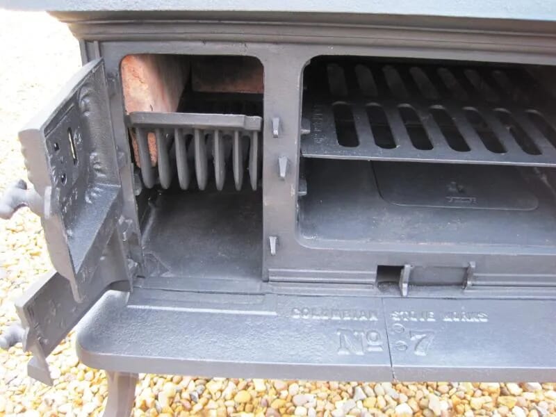 Image 6 - Vintage Reclaimed Kitchen Range or Stove