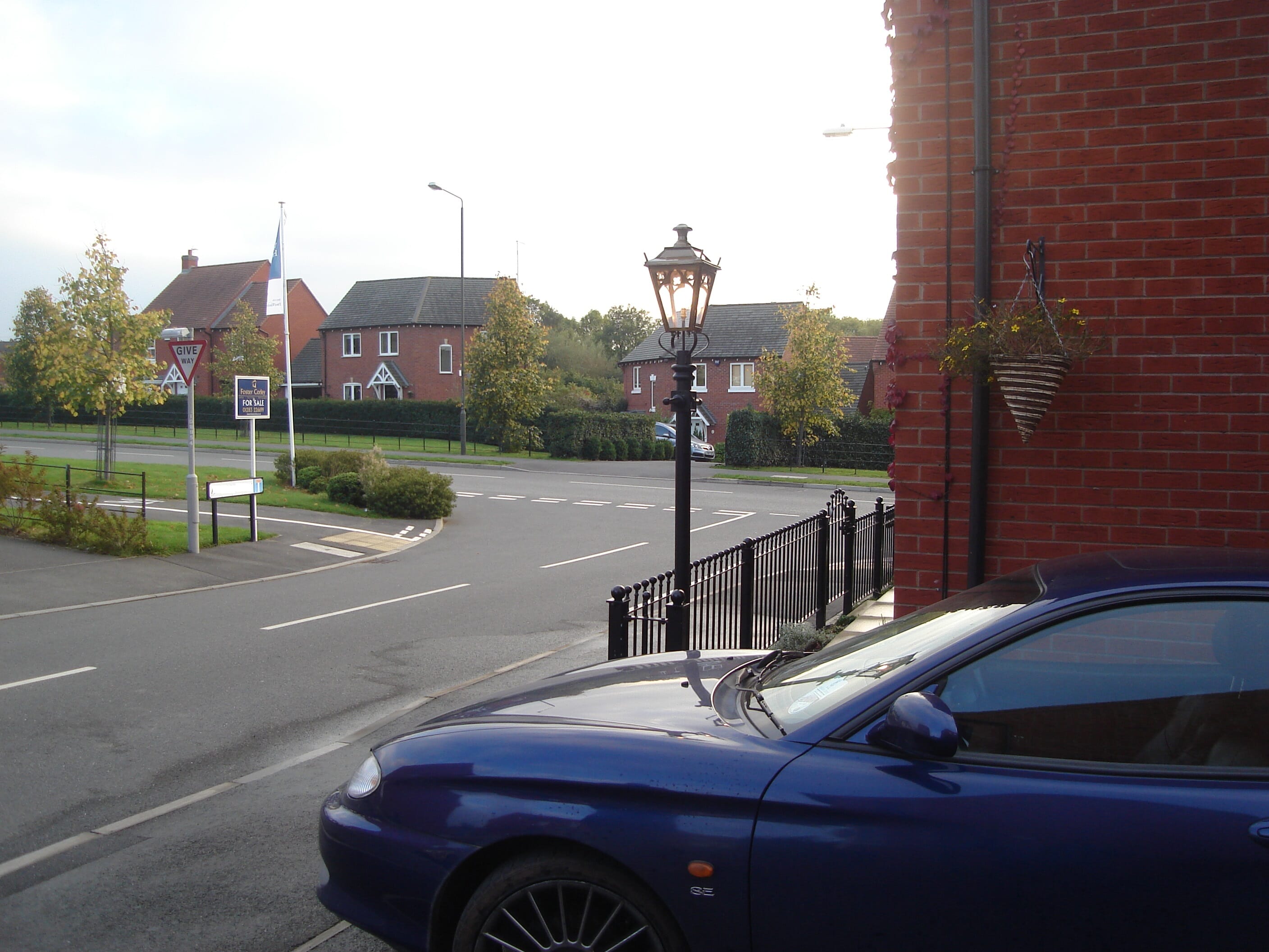 Traditional Victorian Lantern and Lamppost