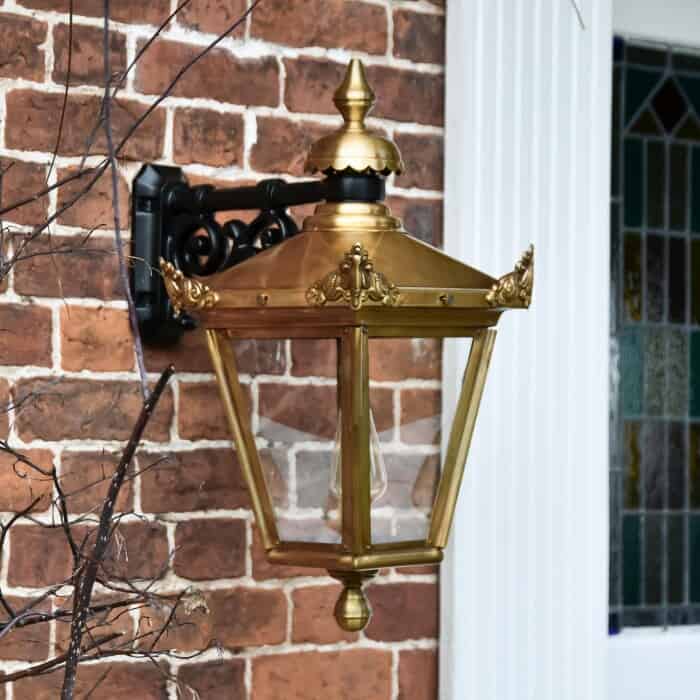 Antique Brass Victorian Top-Fix Corner Wall Lantern