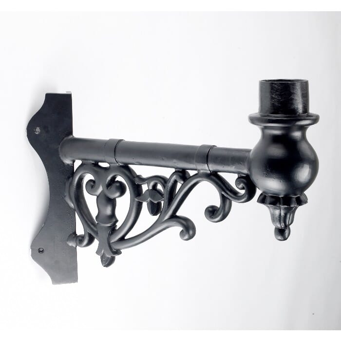 Heart Ornate Corner Lantern Bracket - Medium - LF1089/M