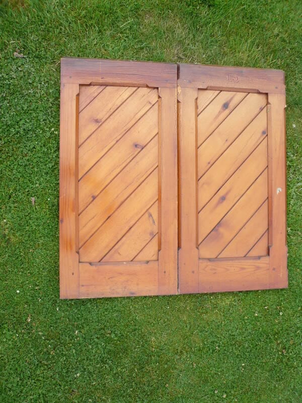 Original Victorian Pine Panelling - 2691b