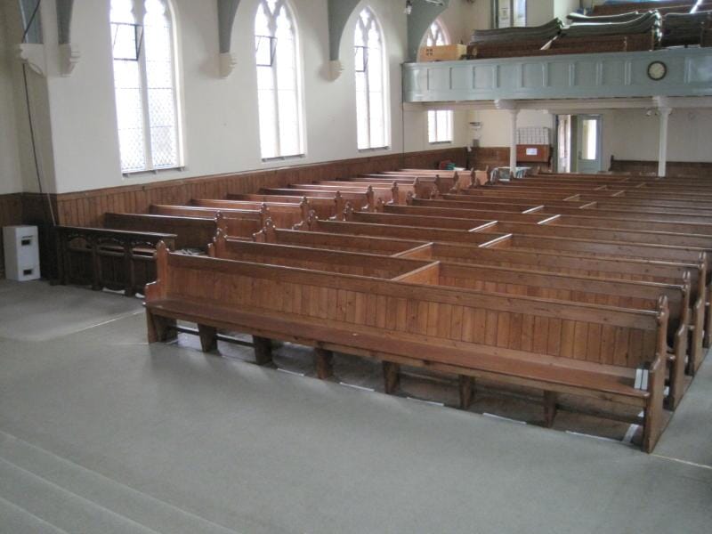 Complete Set of Antique Church Pews - suit Restaurant Fitters - 4580