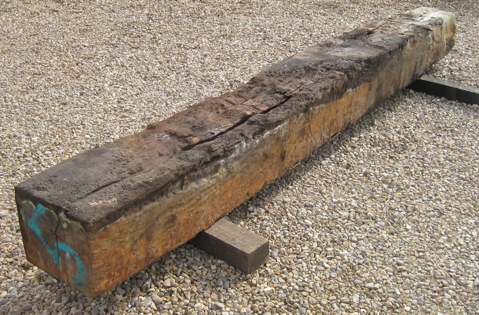 Inglenook Antique Beam made of solid english timber - 4628