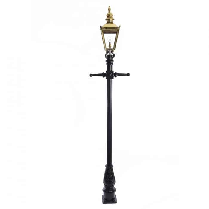 Traditional Cast Iron Lamppost & Brass Harrogate Lantern