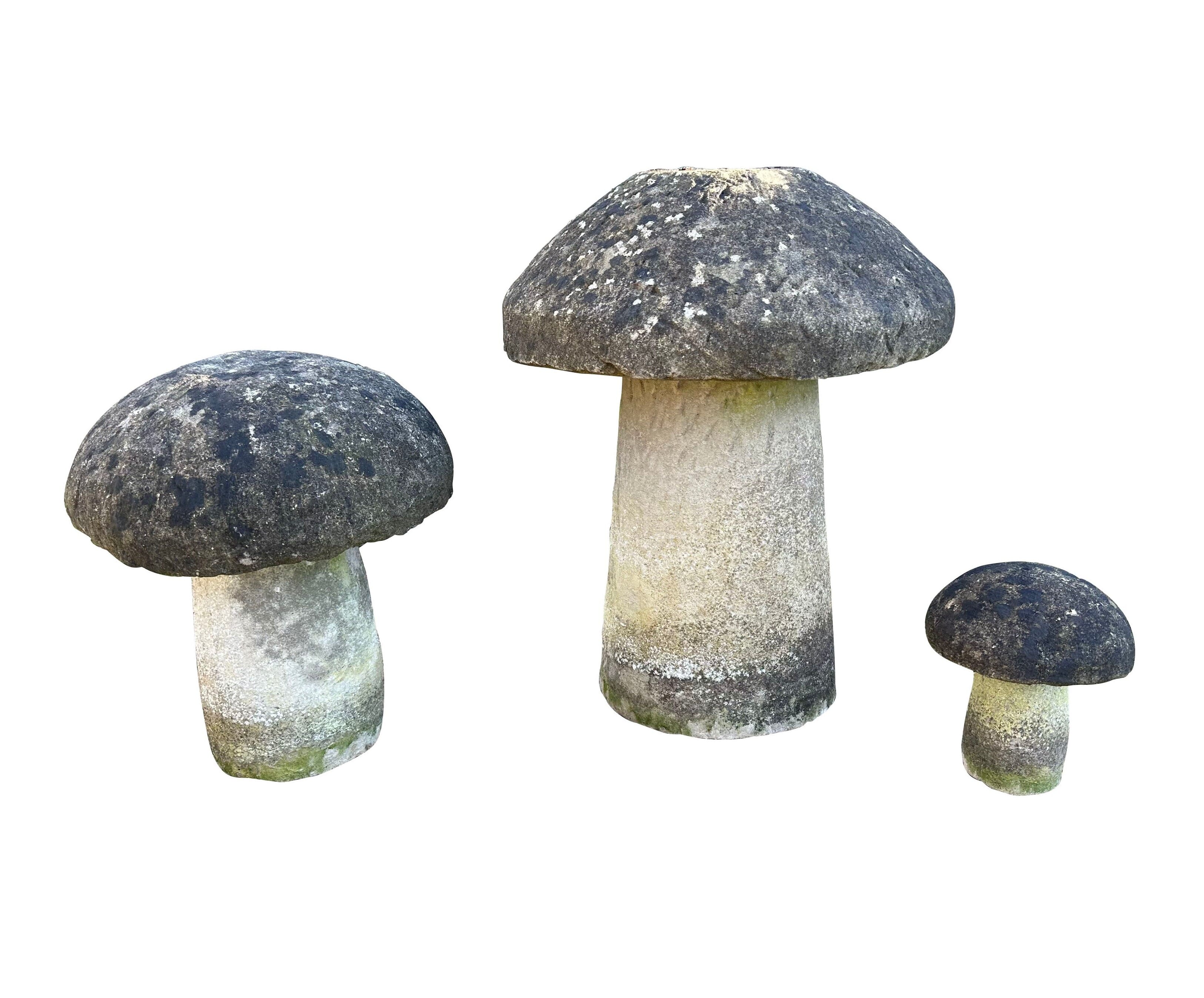 Set of 3 Garden Outdoor Reconstituted Staddle Stones - 10334