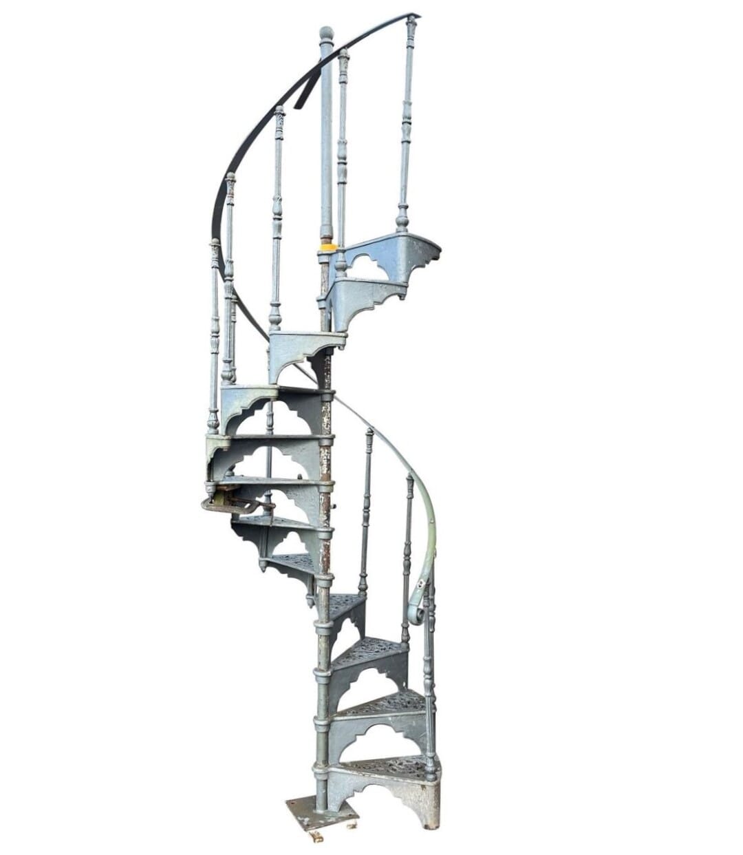 Reclaimed Cast Iron Spiral Staircase With Balcony Spindles - 10003