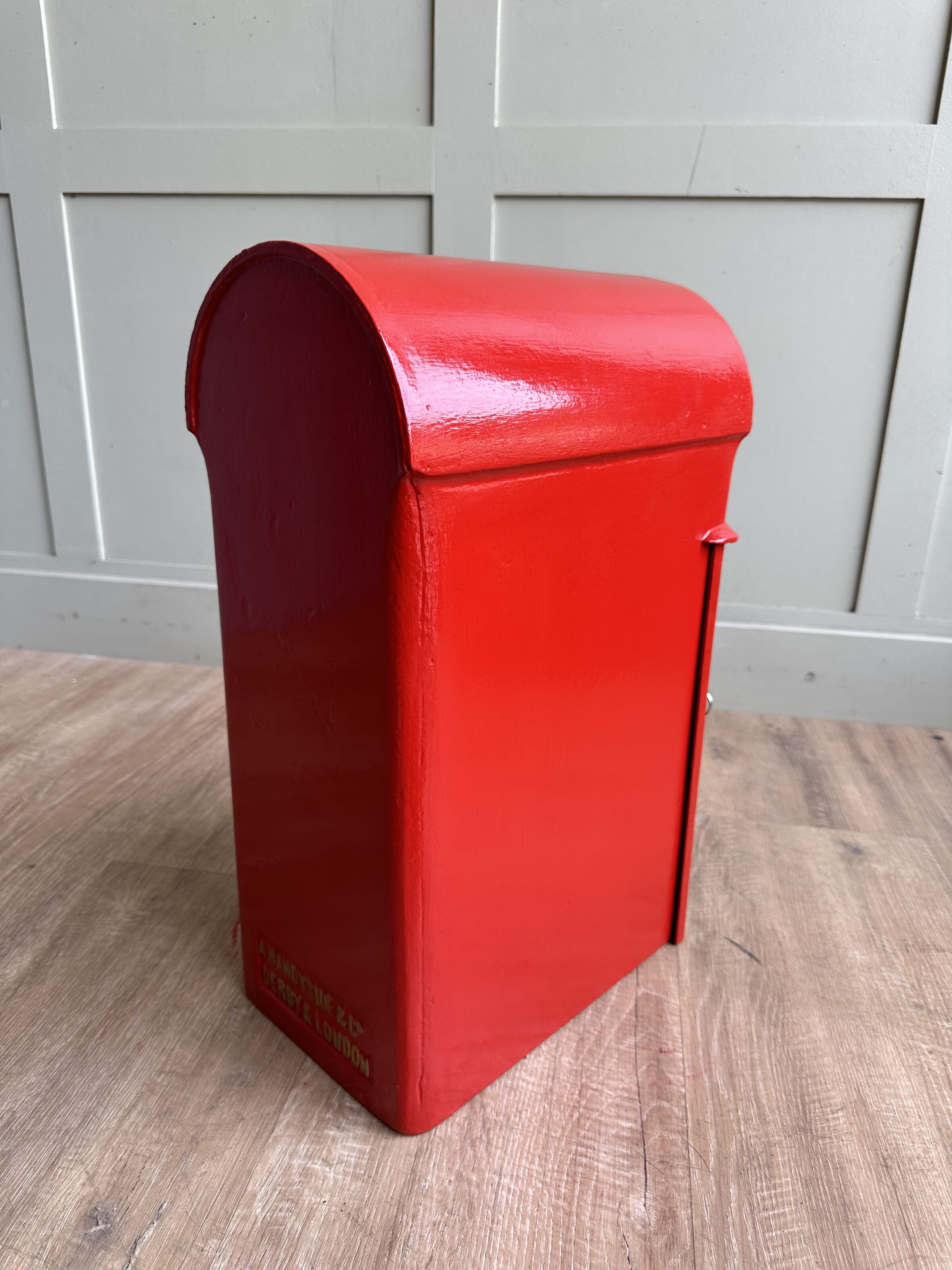 Letter Postbox Original Victoria Cast Iron Pole Mounted Letter Post Box