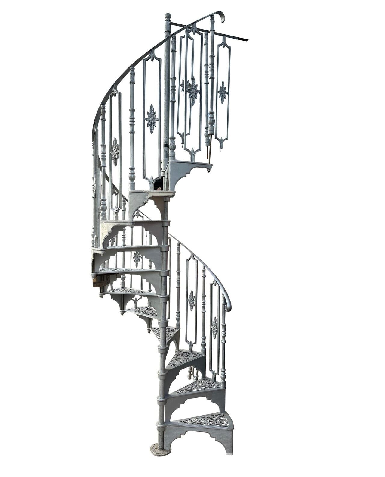 Reclaimed Cottage Craft Cast Metal Spiral Staircase - 10496