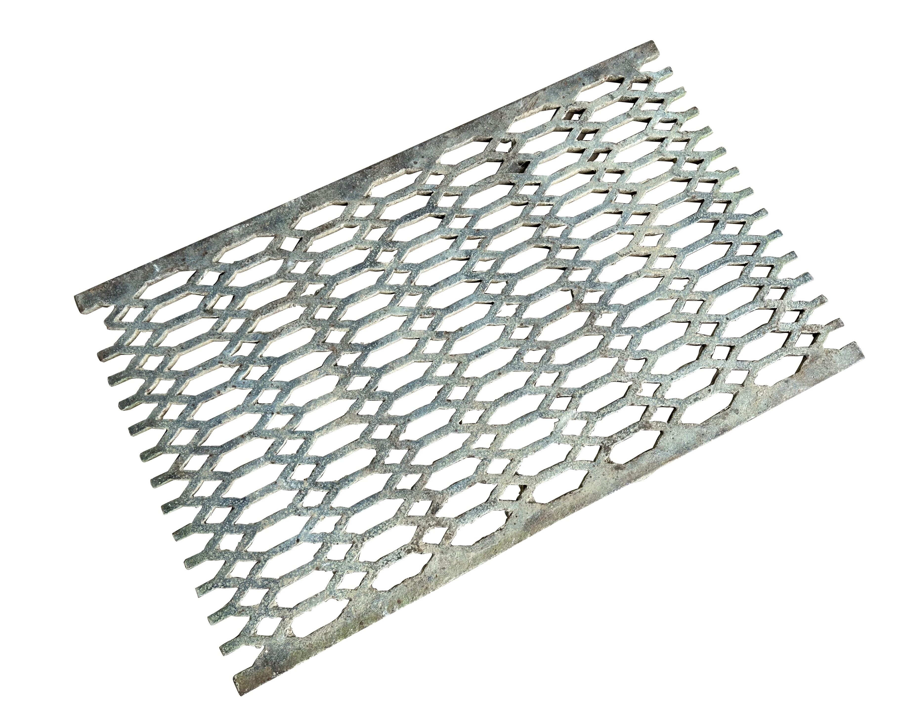 Ornate Reclaimed Victorian Cast Iron Floor Grille / Grid - 10555B