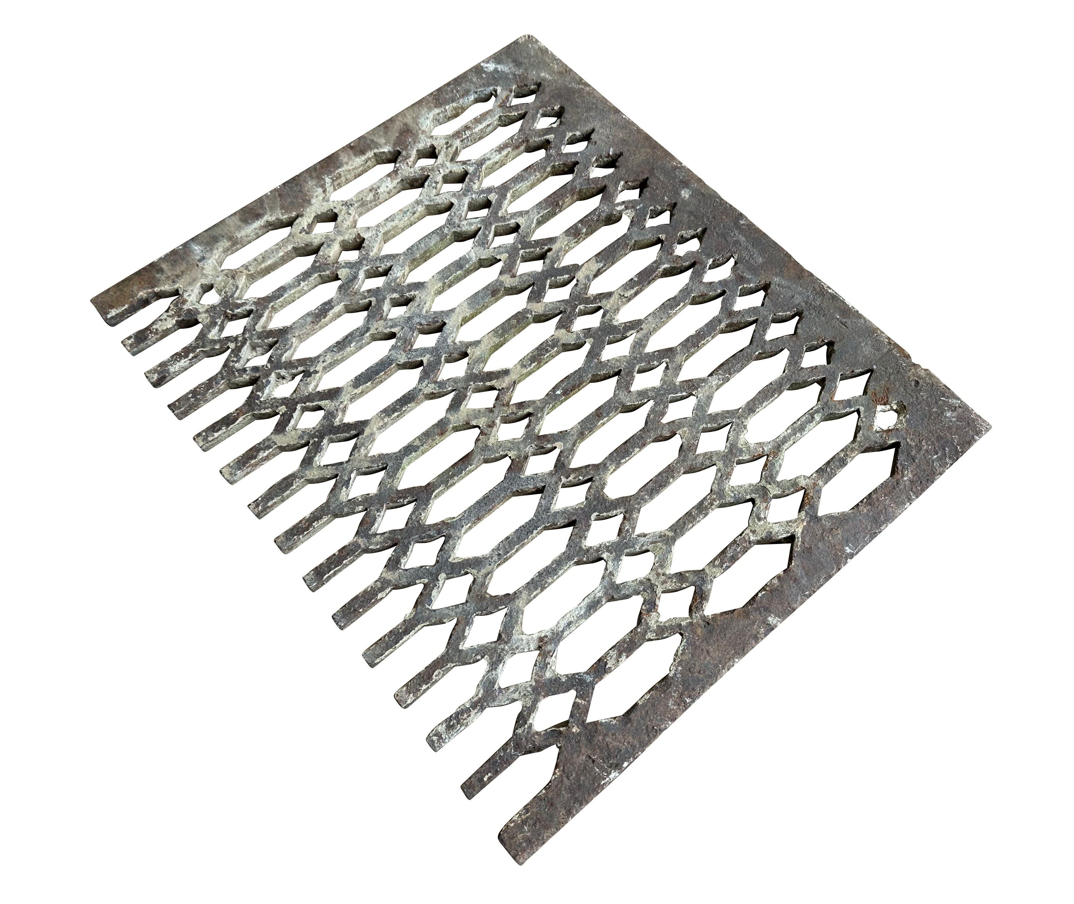 Victorian Salvaged Cast Iron Floor Grille / Grid - 10555D