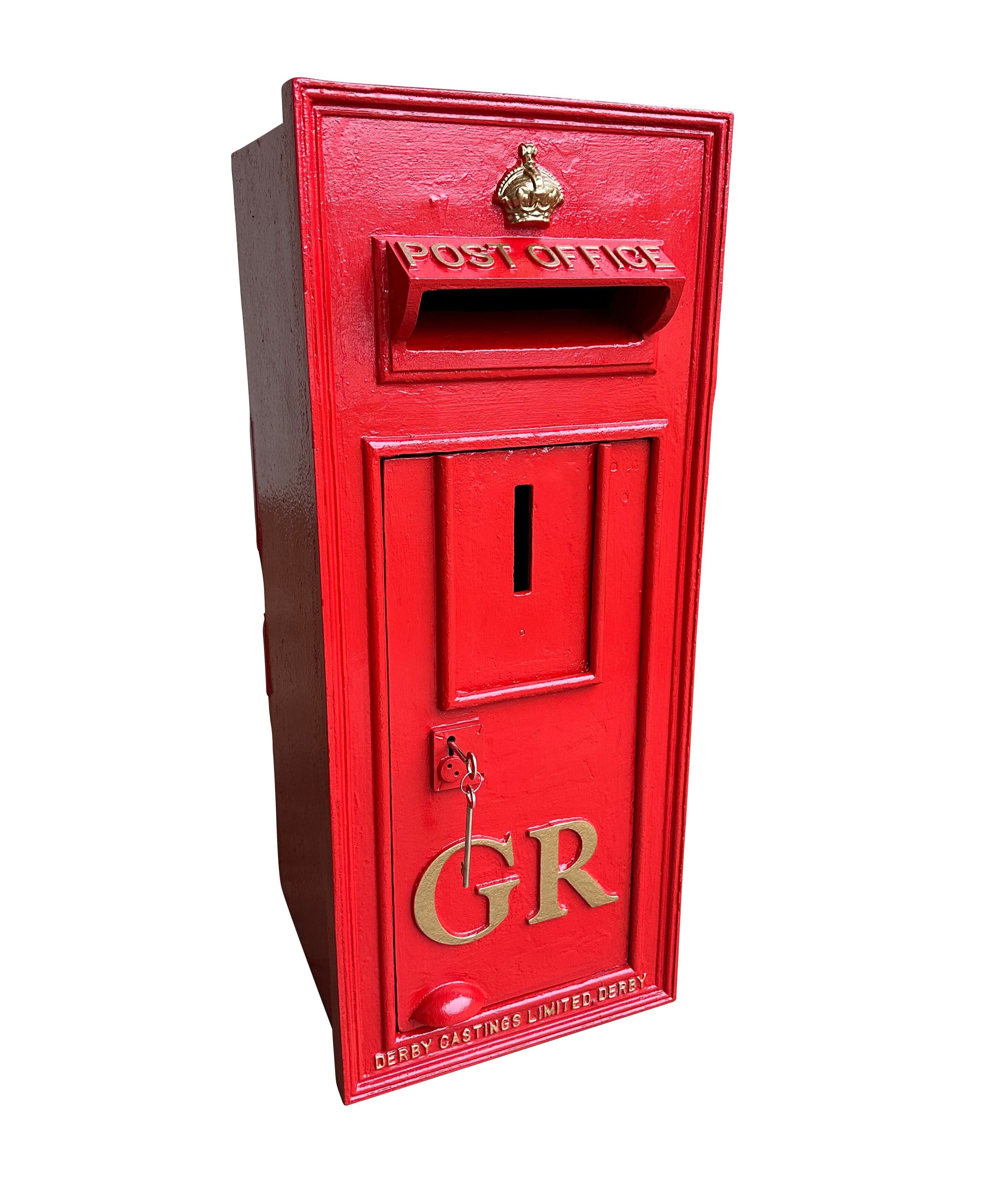 Derby Castings George 5th Cast Iron Wall Mounted Post Box - 10190